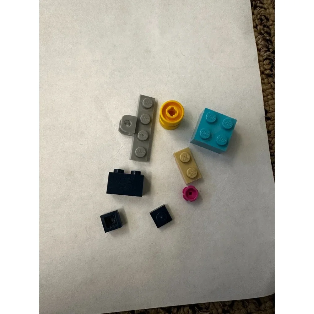 LEGO FRIENDS: Stephanie's Buggy‎ & Trailer (41364) Incomplete Includes Minifig